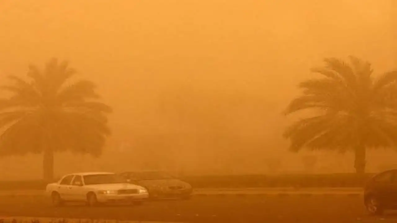 تحذير لـ 10 محافظات.. رياح قوية وأتربة كثيفة تغطي سماء القاهرة والدلتا